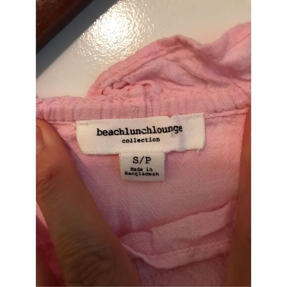 BeachLunchLounge - Top - Picture 4 of 4